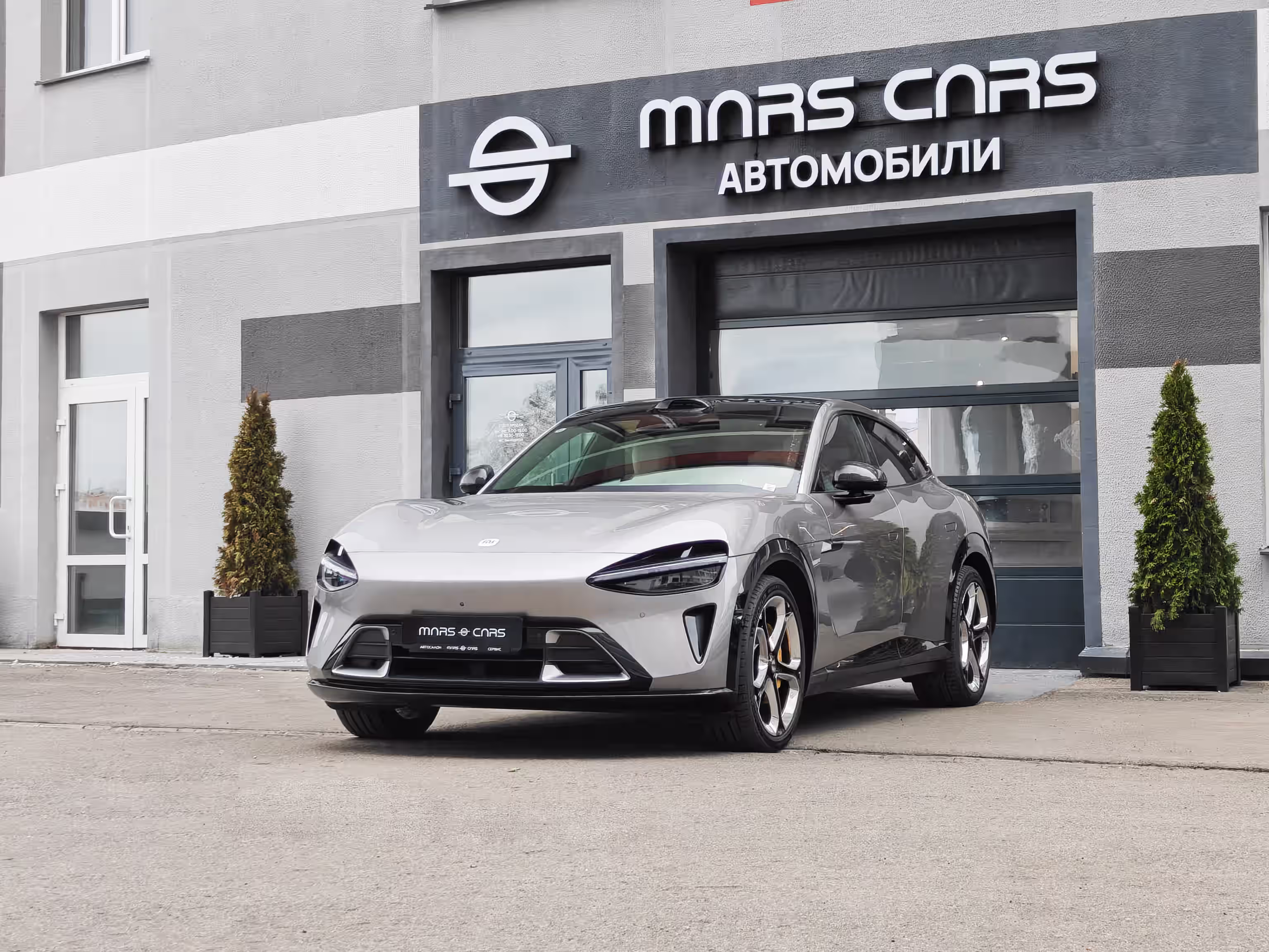 Купить Xiaomi YU7 101.7 kWh 4WD (690 л.с.) MAX