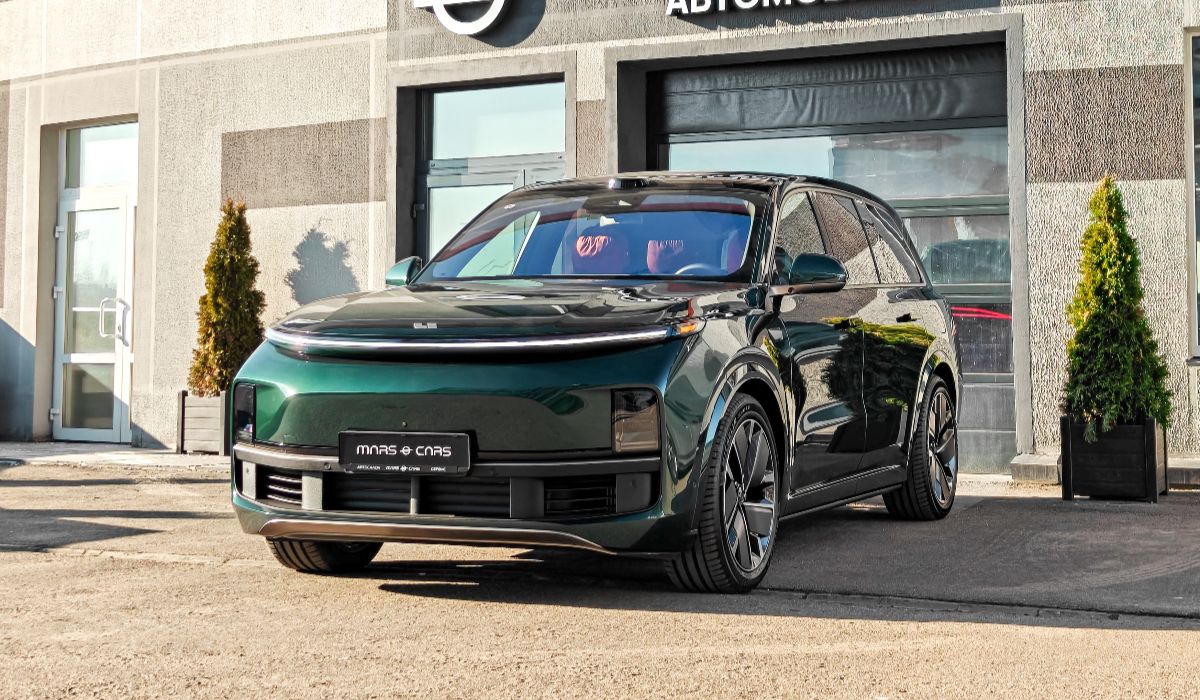 Li Auto L9 1.5 SSR (449 л.с.) Ultra